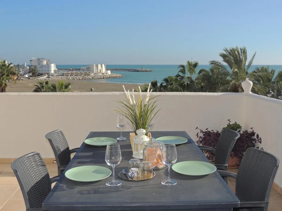 Ole Playa 5A Beach Front - A Pie De Playa, Sea Views - Vistas Al Mar, Puerto Marina Benalmadena