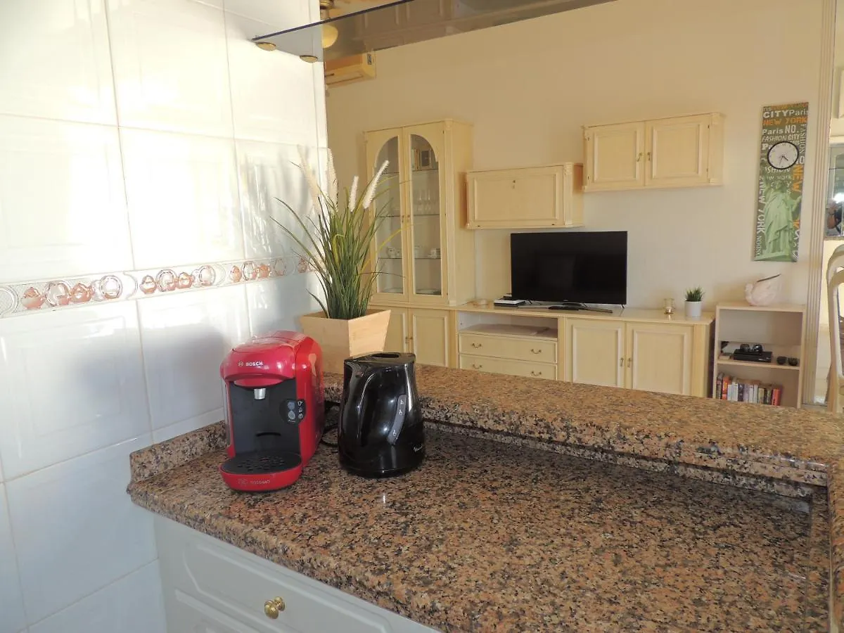 Ole Playa 5A Beach Front - A Pie De Playa, Sea Views - Vistas Al Mar, Puerto Marina Benalmadena Apartment