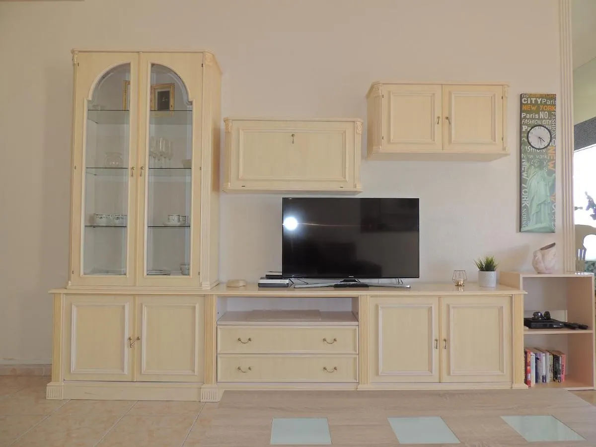 Apartment Ole Playa 5A Beach Front - A Pie De Playa, Sea Views - Vistas Al Mar, Puerto Marina Benalmadena