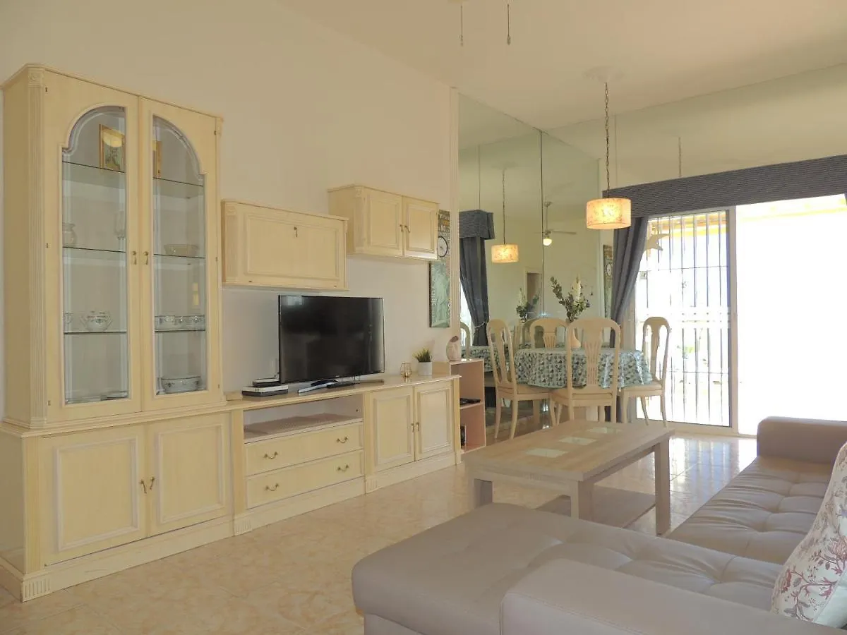 Ole Playa 5A Beach Front - A Pie De Playa, Sea Views - Vistas Al Mar, Puerto Marina Benalmadena